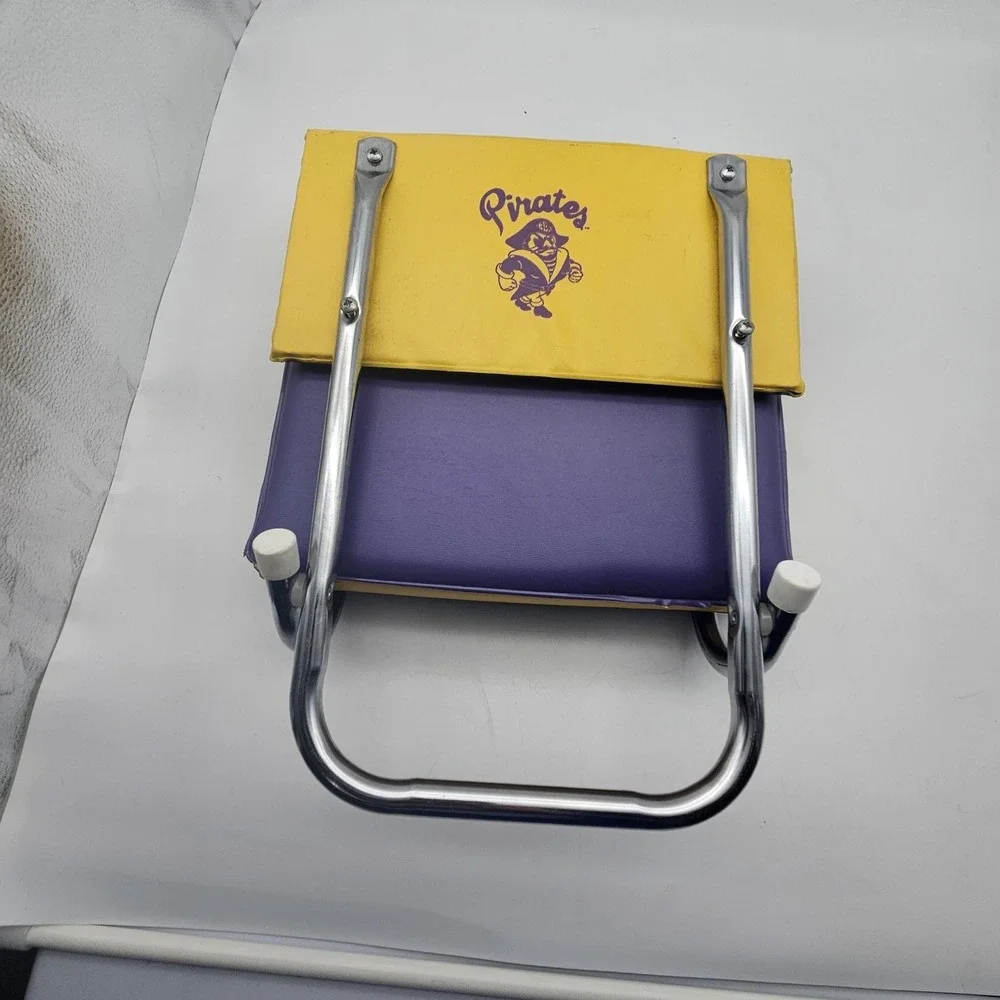 Vtg East Carolina Pirates Seat Cushion One Size Purple NCAA Football K‎ R Indus